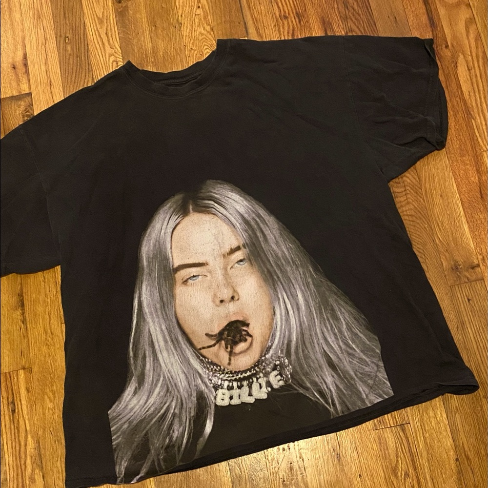 Rare Billie Eilish T shirt size XXL good condition